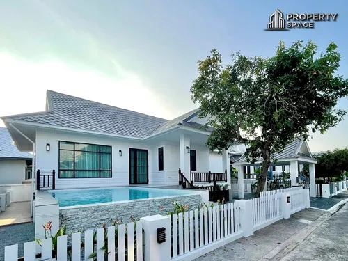 modern-3-bedroom-pool-villa-in-amorn-village-pattaya-for-sale-ps1319