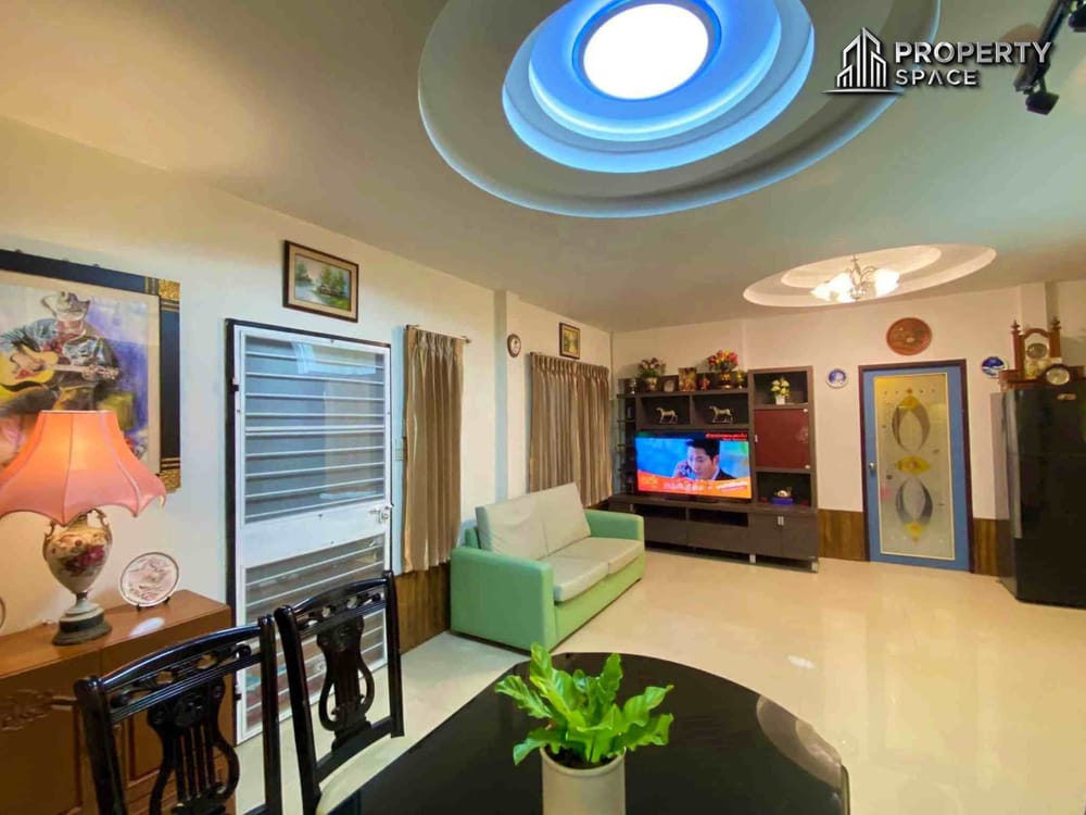 2 Bedroom House In Soi Siam Country Club Pattaya For Sale And Rent Image 10