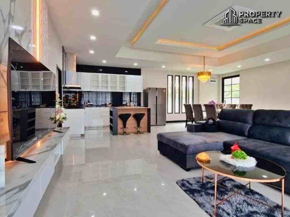 Luxurious 4 Bedroom  Pool Villa Near Mabprachan Lake Pattaya For Sale And Rent Image 5