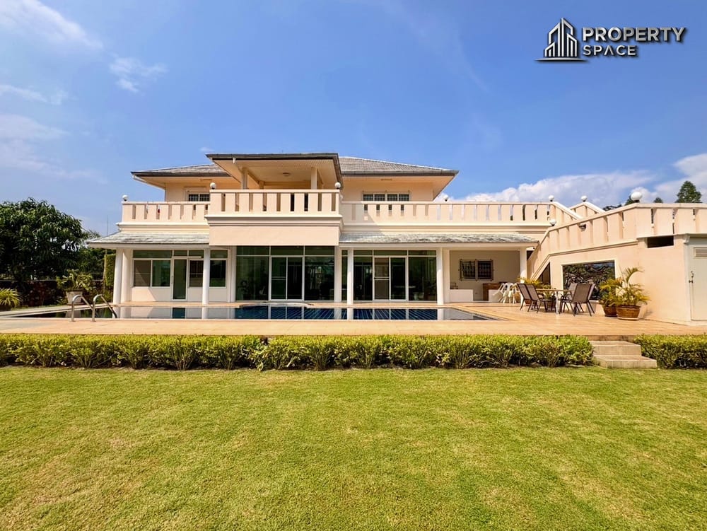 Private Luxury 5 Bedroom Pool Villa Near Mabprachan Lake For Sale And Rent Image 4